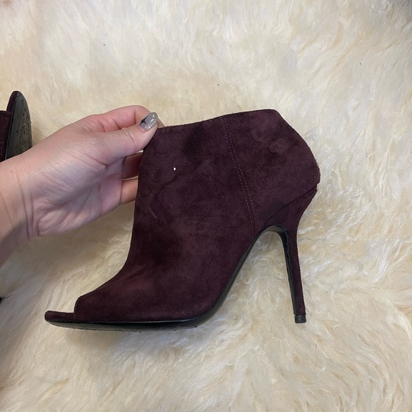 Burberry open toe suede booties - Picture 12 of 15